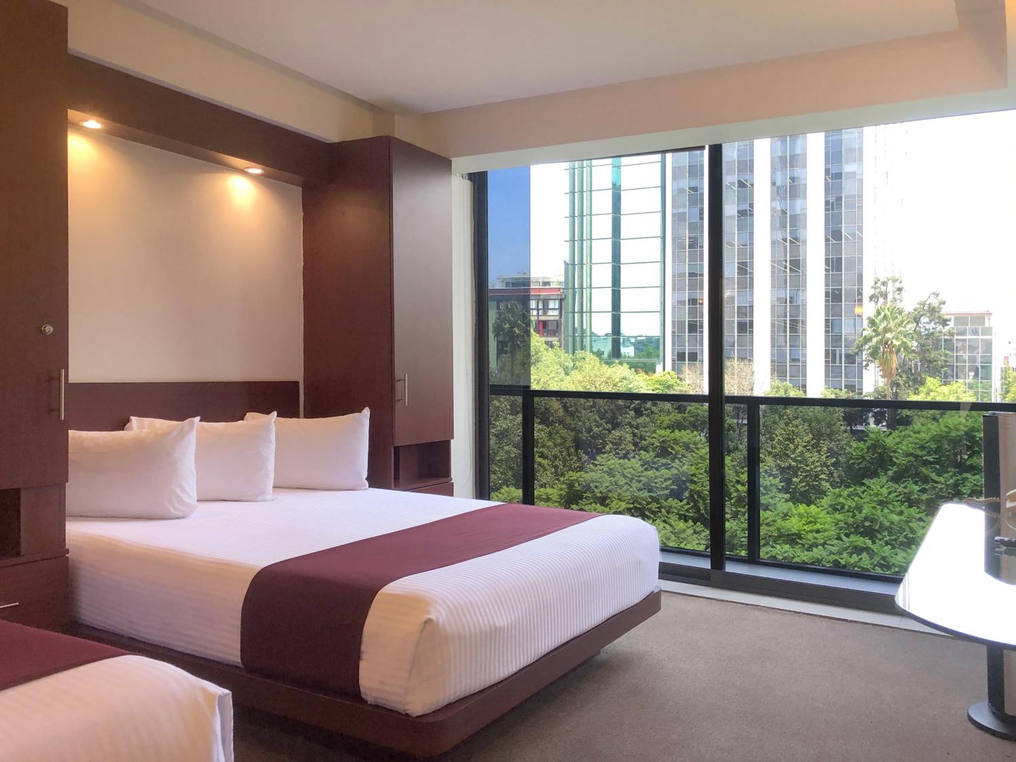 Suites Capri Reforma Angel 380 เม็กซิโกซิตี้ ห้อง รูปภาพ