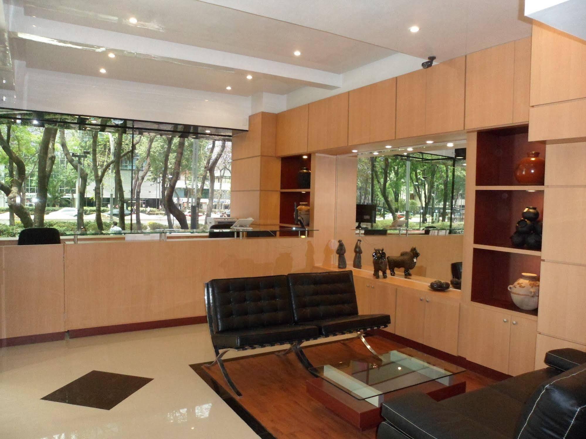 Suites Capri Reforma Angel 380 เม็กซิโกซิตี้ ภายนอก รูปภาพ